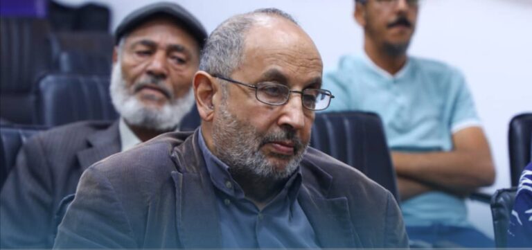 تكريم الفنان داوود الحوتي خلال ندوة ثقافية في طرابلس الفنان داوود الحوتي