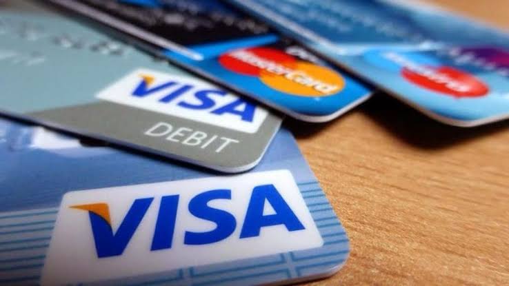 أسعار إيداع الدولار ببطاقة الأغراض الشخصية بالمصارف الليبية بطاقات الأغراض الشخصية