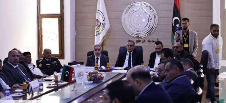 اجتماع وزير المواصلات