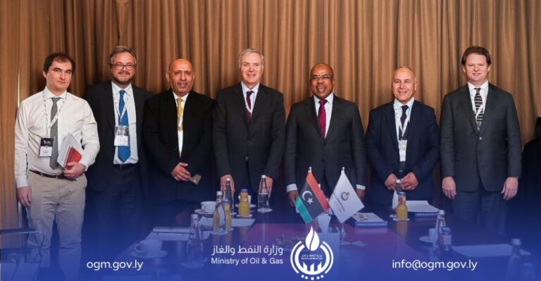 استقبال وفد شركة إس آند بي غلوبال