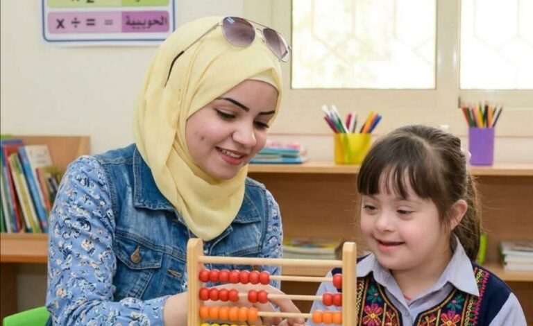 الدكتورة أسماء أيوب خبيرة الحساب الذهني تستأنف كورسات تنمية المهارات الدكتورة أسماء أيوب خبيرة الحساب الذهني وتنمية المهارات