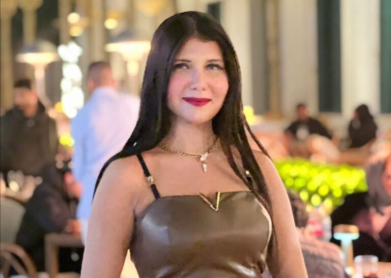 الإعلامية نانسي احمد